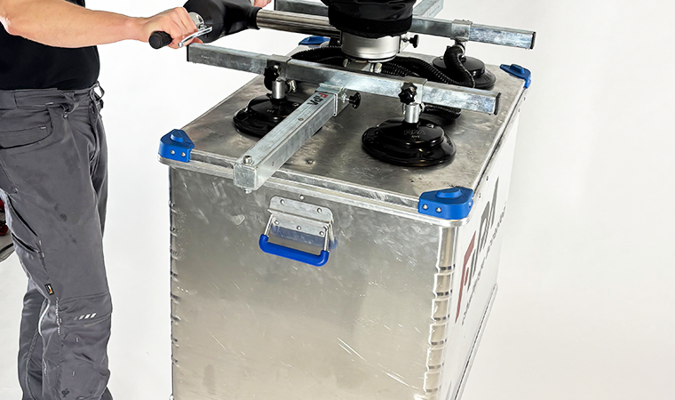 FIPALIFTmax - Vacuum tube lifter - sheet metal handling FIPALIFTmax - Vacuum tube lifter - sheet metal handling