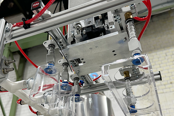 Gripper Solution for Handling Plastic Cups