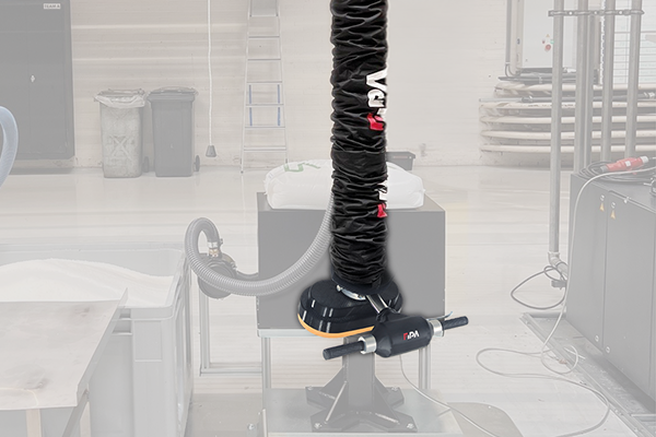 FIPALIFTmax vacuum tube lifter redefines bag handling